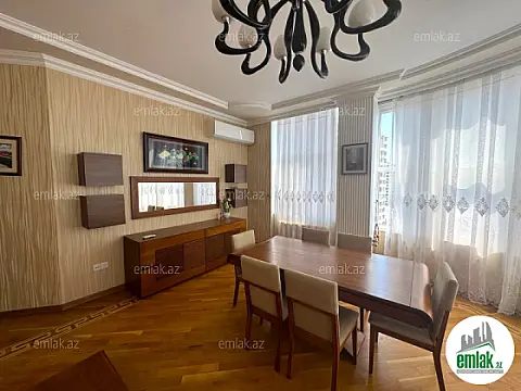 Satılır 3 otaqlı yeni tikili 165 m²