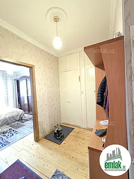 Satılır 2 otaqlı köhnə tikili 60 m²