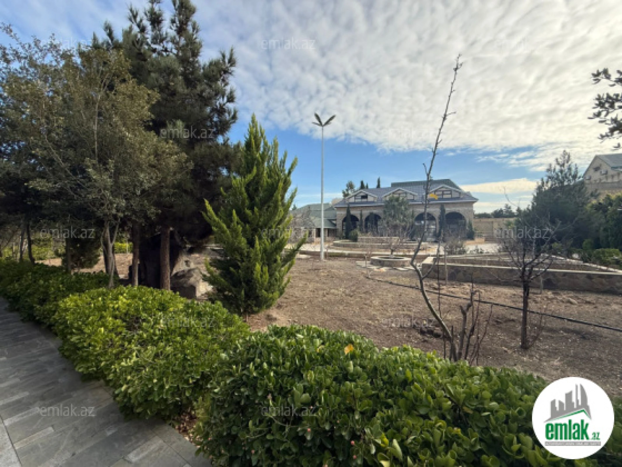 Satılır torpaq sahəsi 20 m²