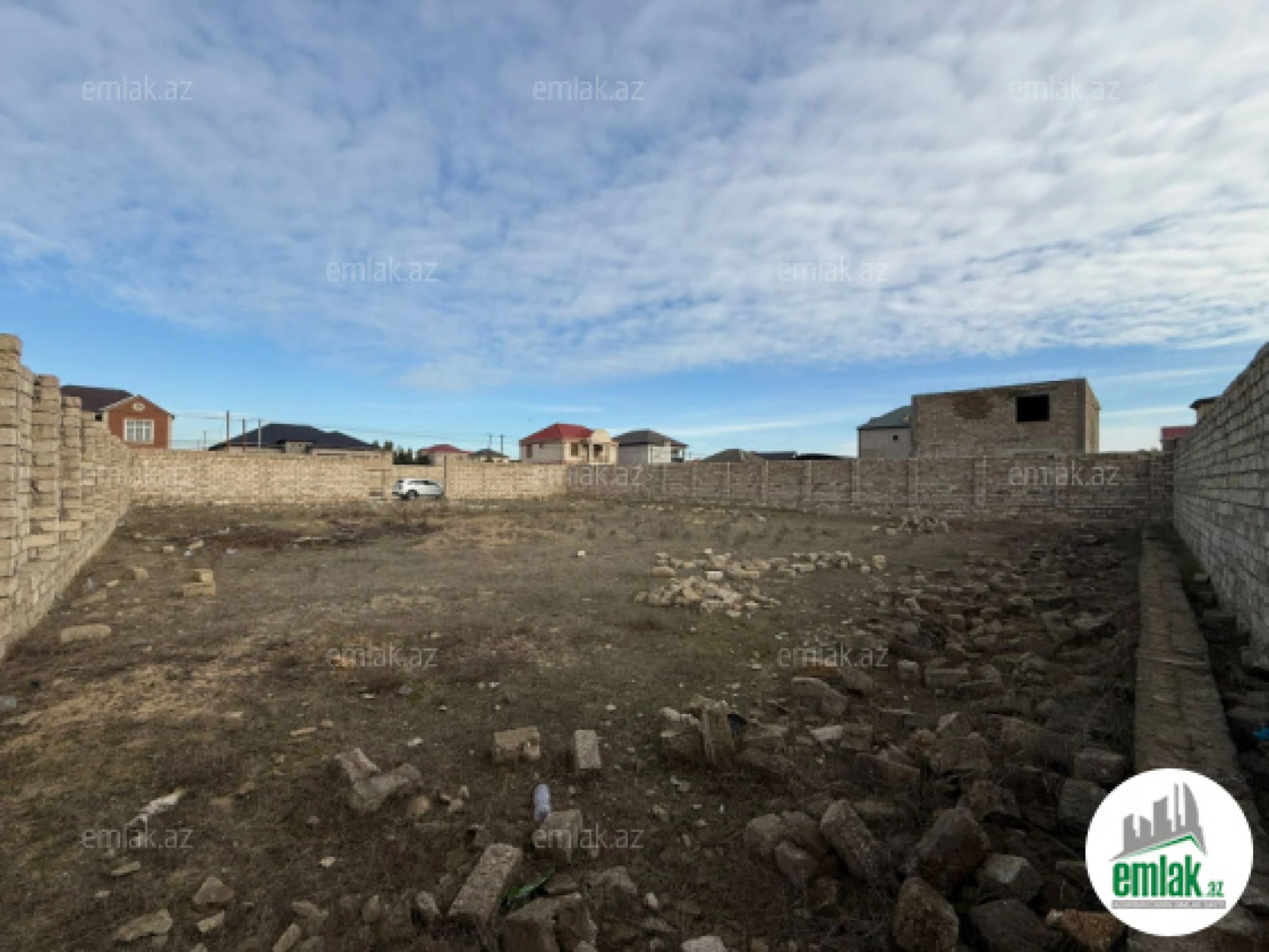 Satılır torpaq sahəsi 12 m²