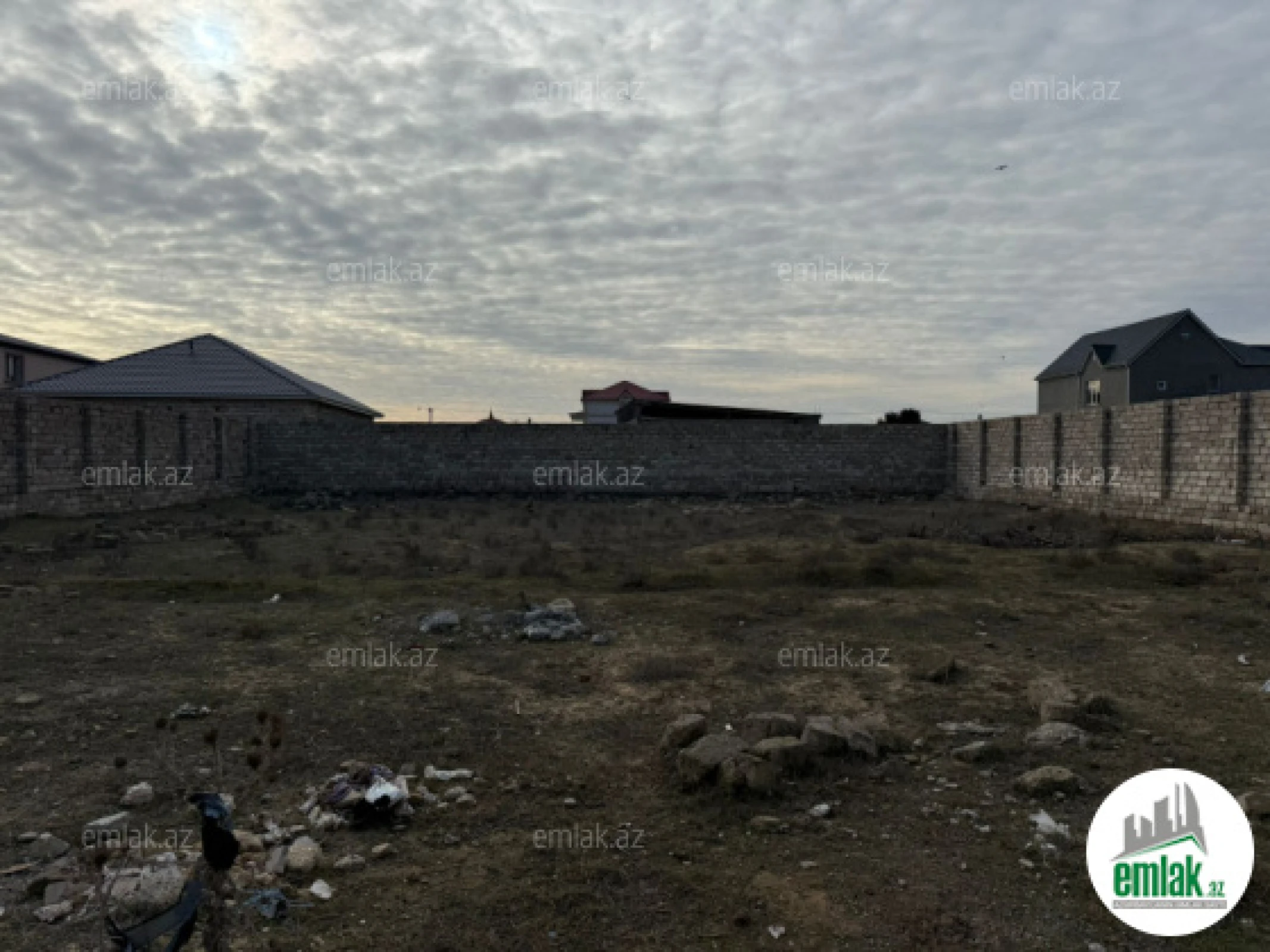 Satılır torpaq sahəsi 12 m²