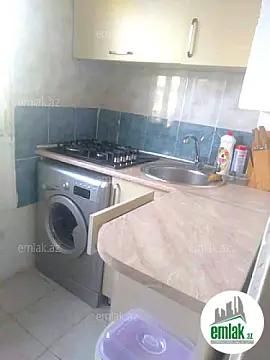Satılır 2 otaqlı köhnə tikili 45 m²