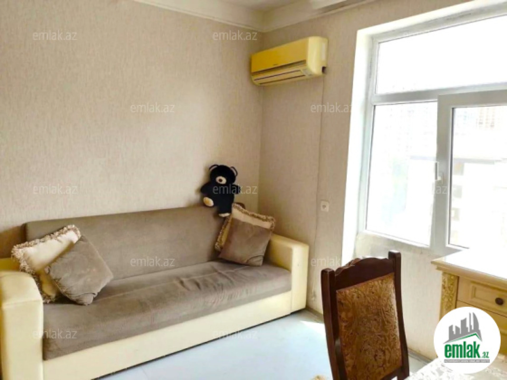 Satılır 2 otaqlı köhnə tikili 45 m²