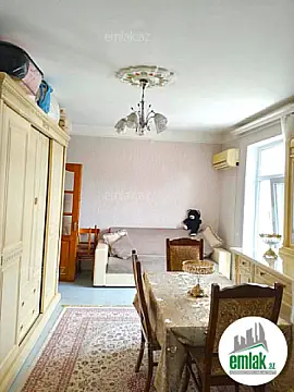 Satılır 2 otaqlı köhnə tikili 45 m² — Bakı, 8-ci kilometr 2 otaq 45.00 m²