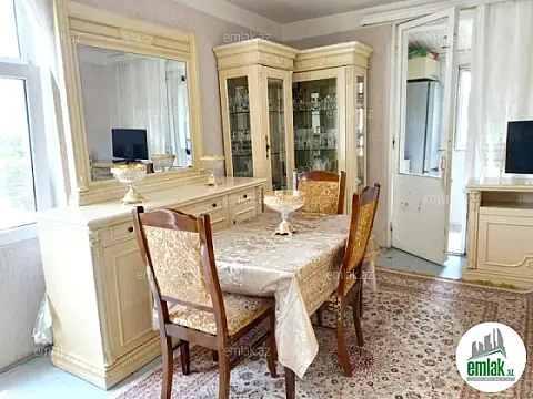 Satılır 2 otaqlı köhnə tikili 45 m²