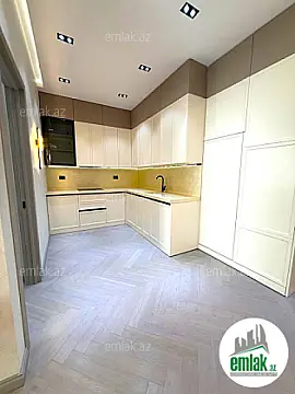 Satılır 2 otaqlı yeni tikili 70 m²