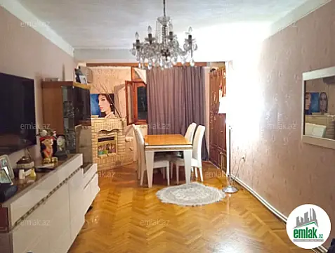 Satılır 2 otaqlı köhnə tikili 55 m² — Bakı, 8-ci kilometr 2 otaq 55.00 m²