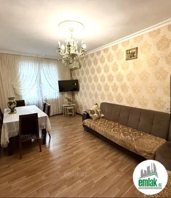Satılır 3 otaqlı köhnə tikili 80 m²