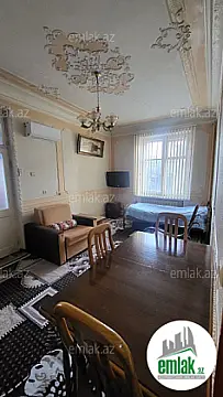 Satılır 2 otaqlı köhnə tikili 70 m² — Bakı 2 otaq 70.00 m²
