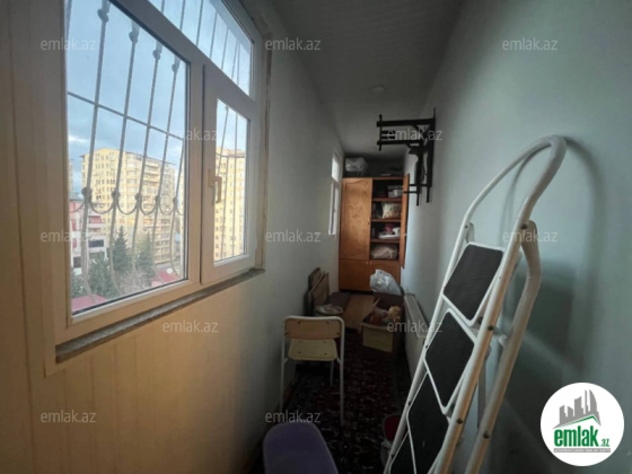 Satılır 3 otaqlı köhnə tikili 90 m²