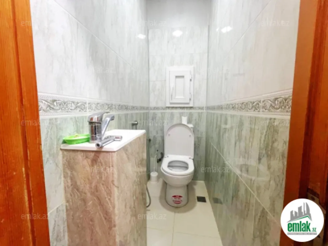 Satılır 3 otaqlı köhnə tikili 90 m²