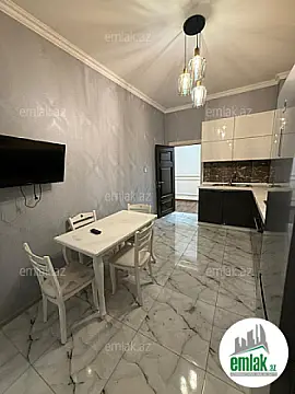 Satılır 3 otaqlı yeni tikili 120 m²
