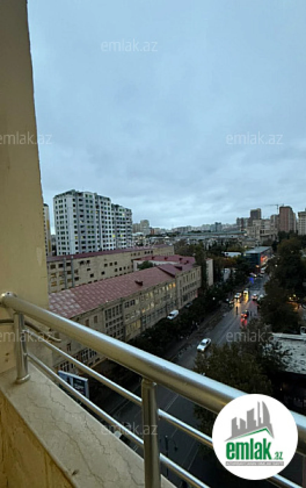 Satılır 3 otaqlı yeni tikili 120 m²