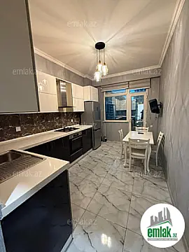 Satılır 3 otaqlı yeni tikili 120 m²
