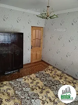 Satılır 2 otaqlı köhnə tikili 70 m²