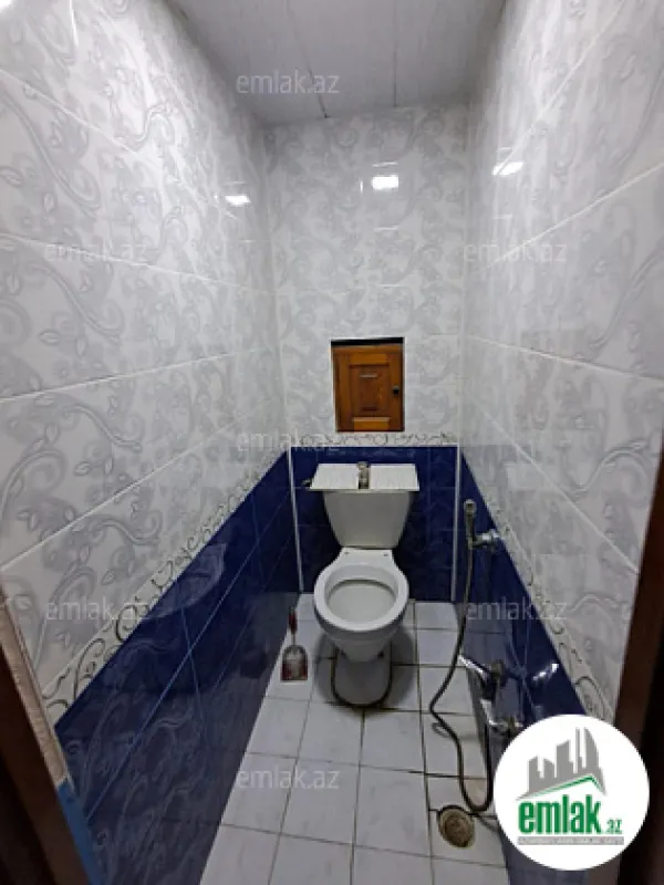 Satılır 2 otaqlı köhnə tikili 70 m²