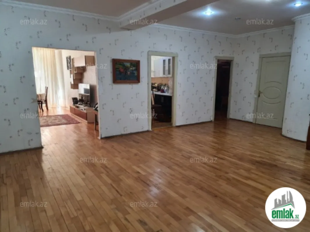 Satılır 3 otaqlı yeni tikili 156 m²
