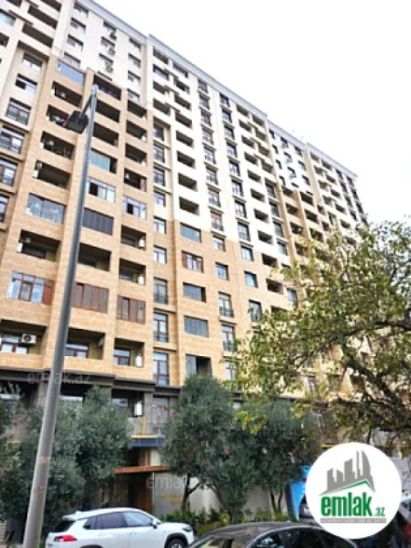 Satılır 3 otaqlı yeni tikili 120 m²