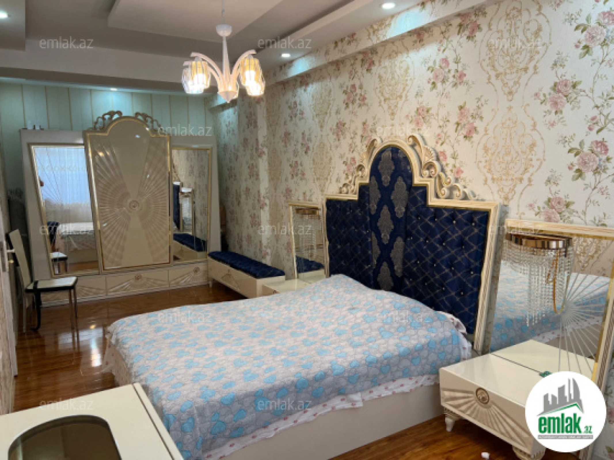 Satılır 3 otaqlı yeni tikili 105 m²