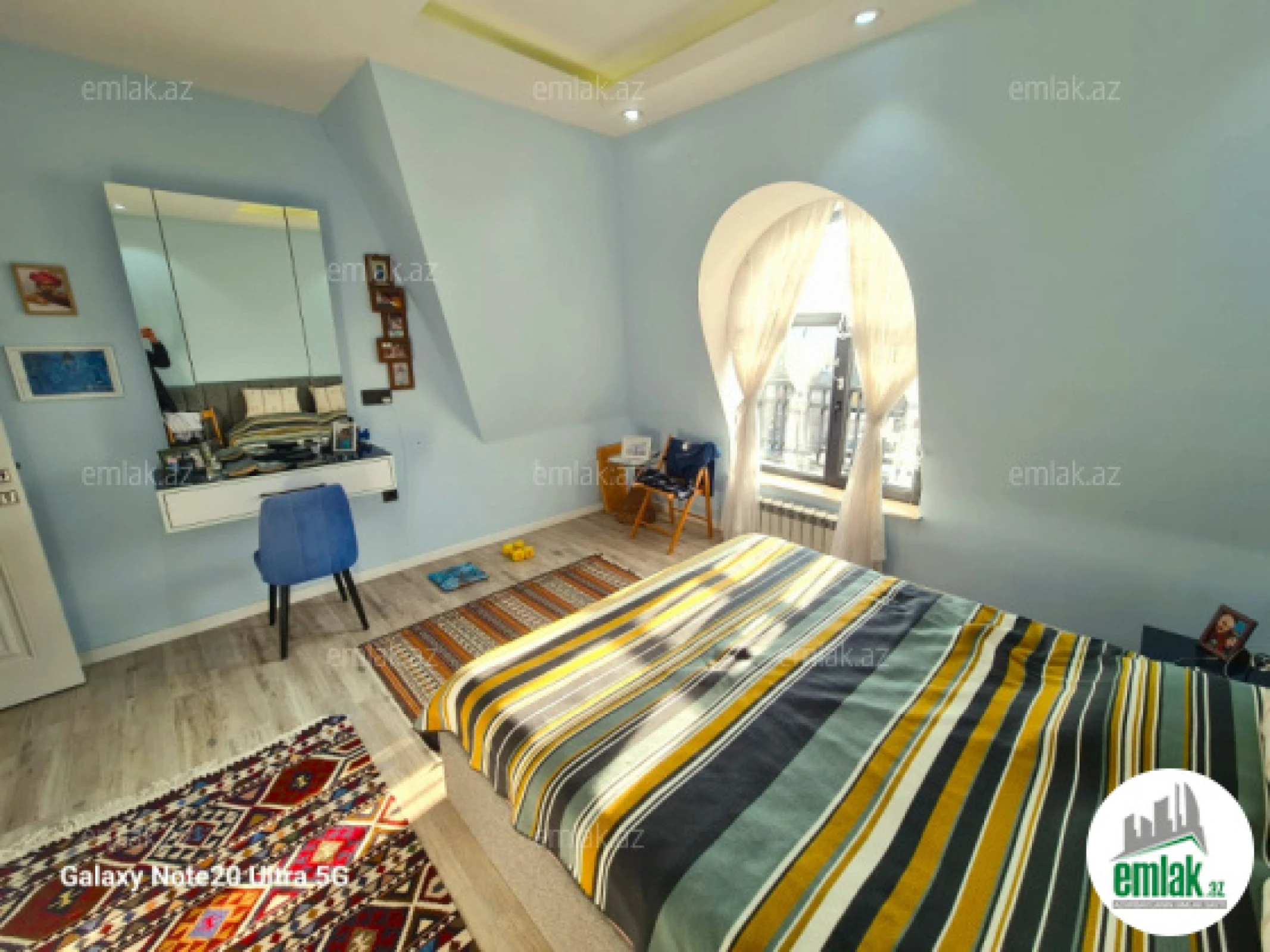 Satılır 4 otaqlı yeni tikili 135 m²