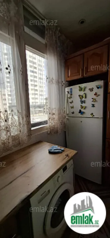 Satılır 3 otaqlı köhnə tikili 65 m²