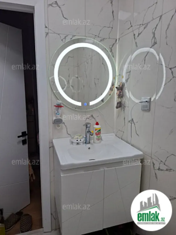 Satılır 2 otaqlı köhnə tikili 55 m²