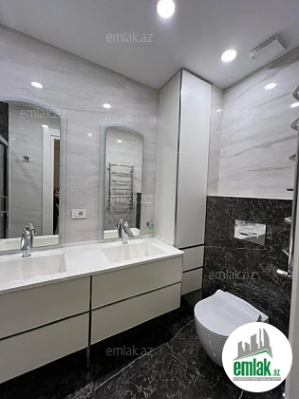 Satılır 4 otaqlı yeni tikili 258 m²