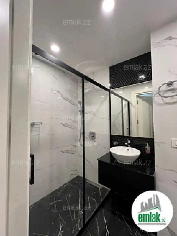 Satılır 4 otaqlı yeni tikili 258 m²