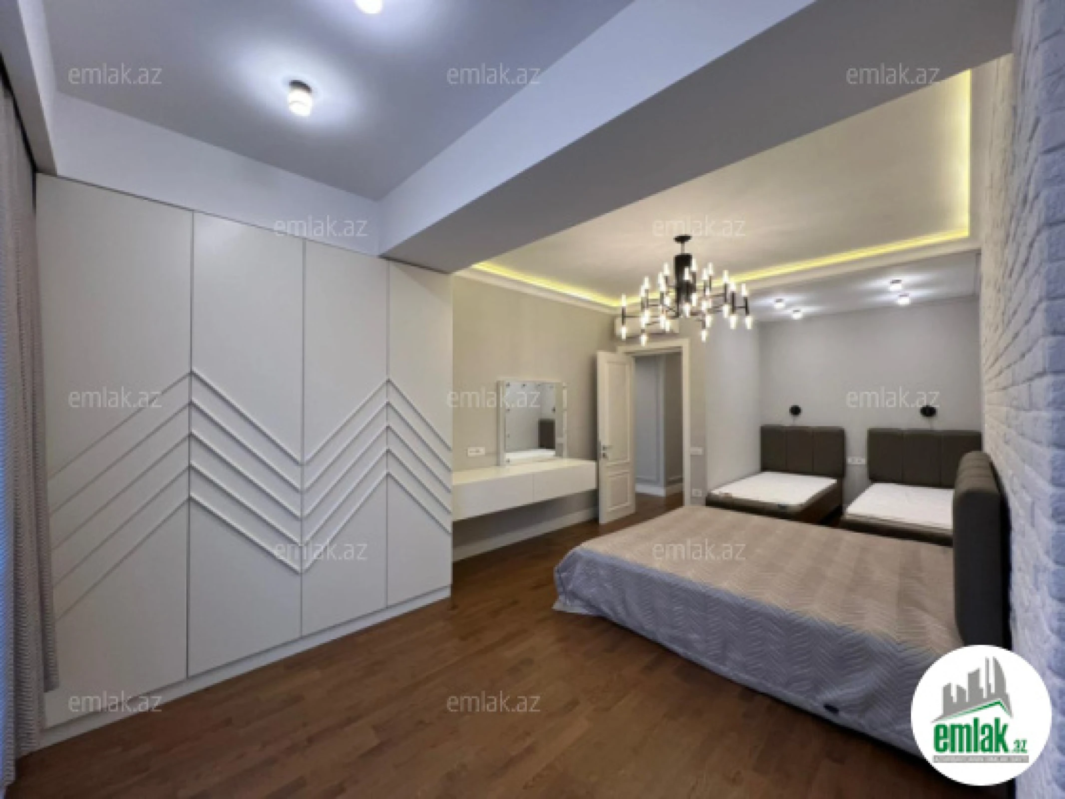 Satılır 4 otaqlı yeni tikili 258 m²