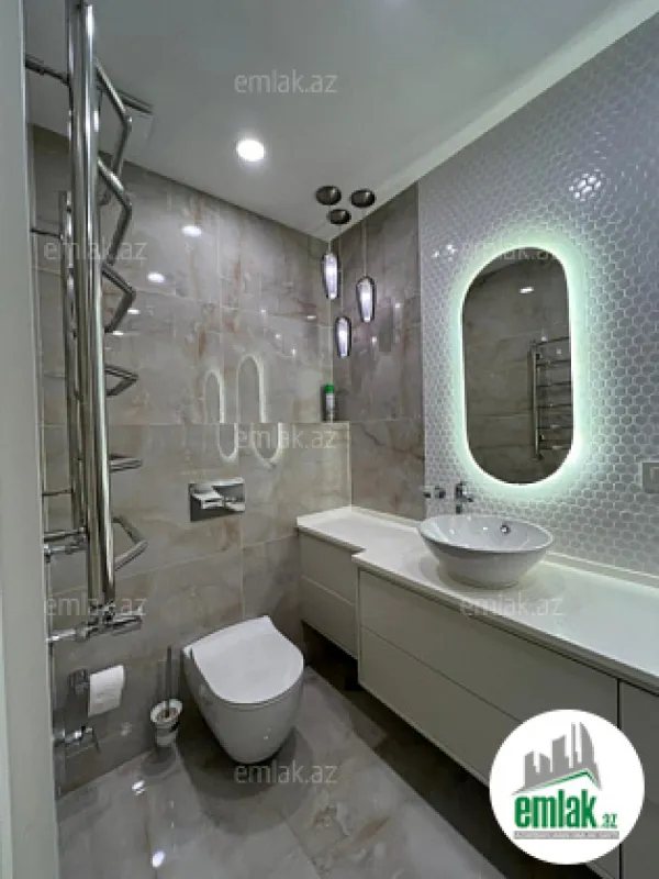 Satılır 4 otaqlı yeni tikili 258 m²