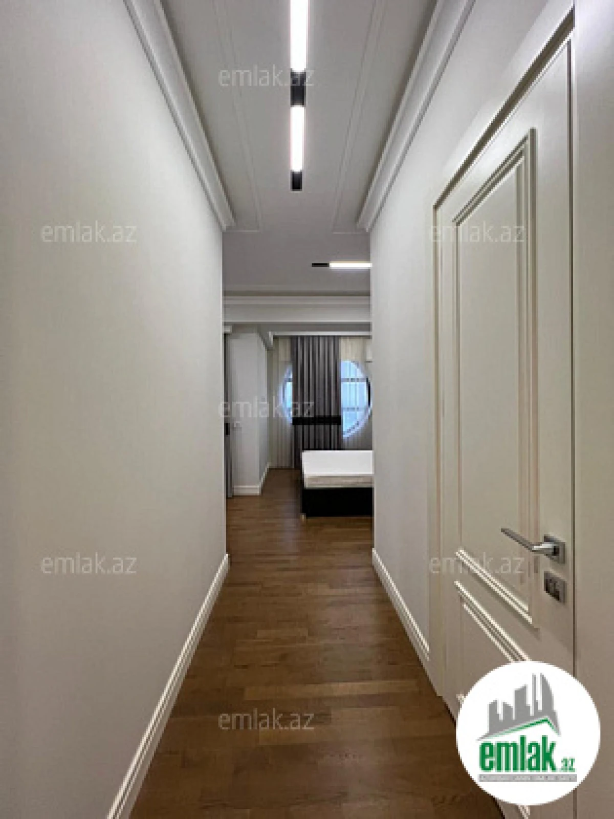 Satılır 4 otaqlı yeni tikili 258 m²