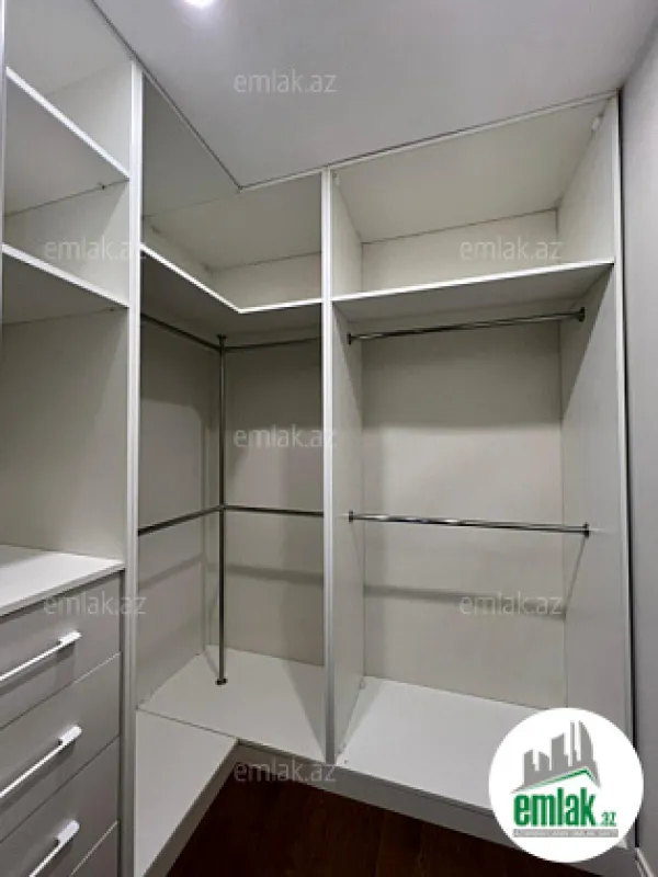 Satılır 4 otaqlı yeni tikili 258 m²