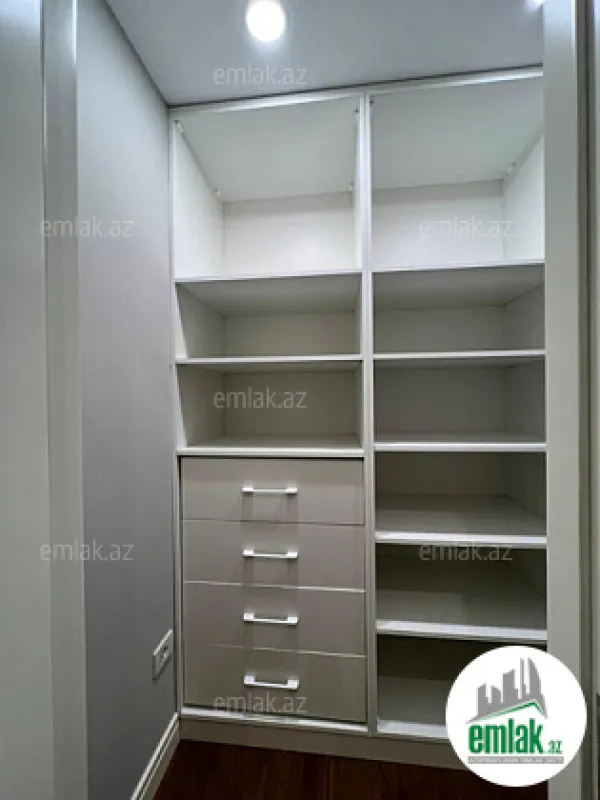 Satılır 4 otaqlı yeni tikili 258 m²