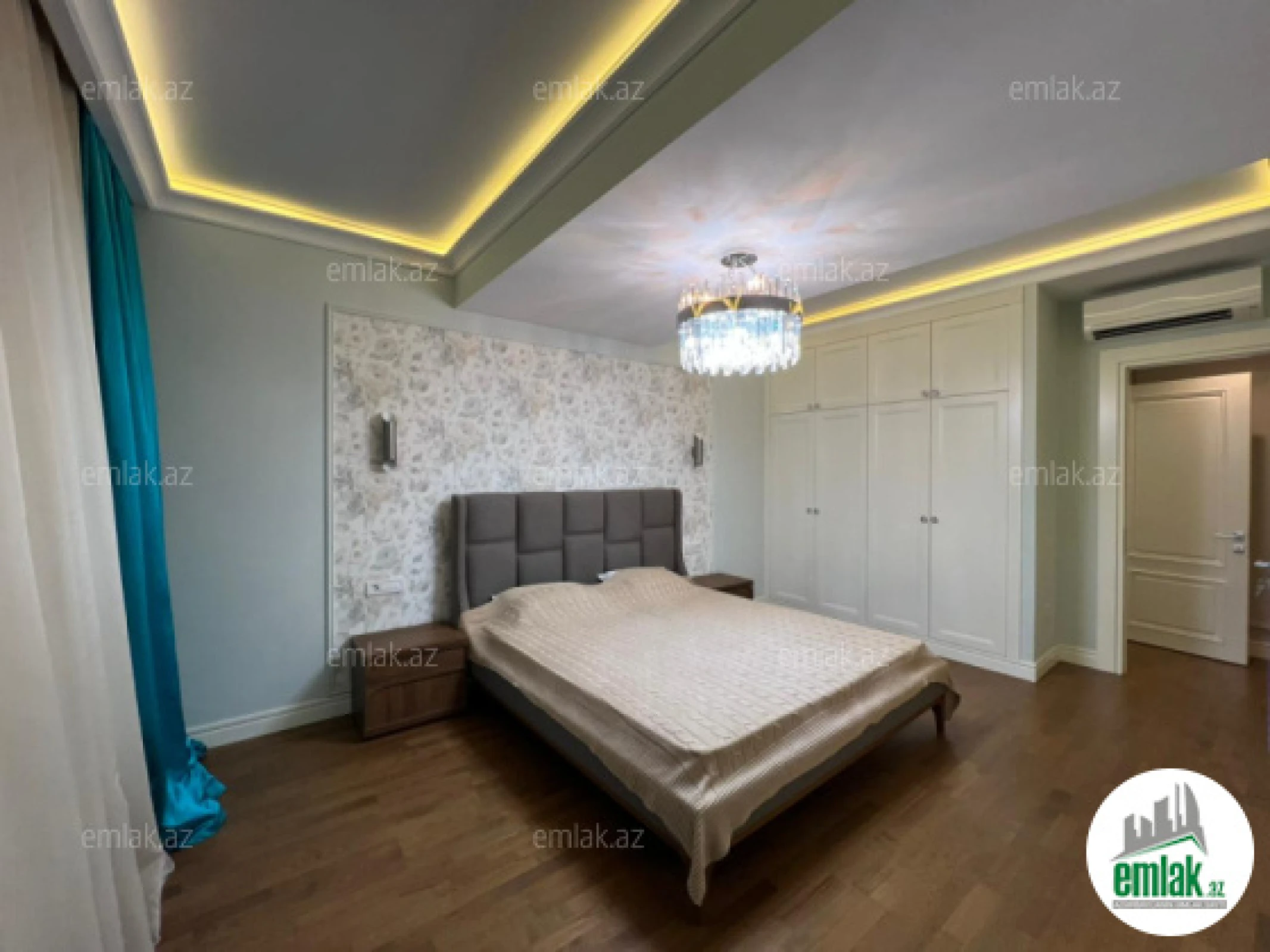 Satılır 4 otaqlı yeni tikili 258 m²