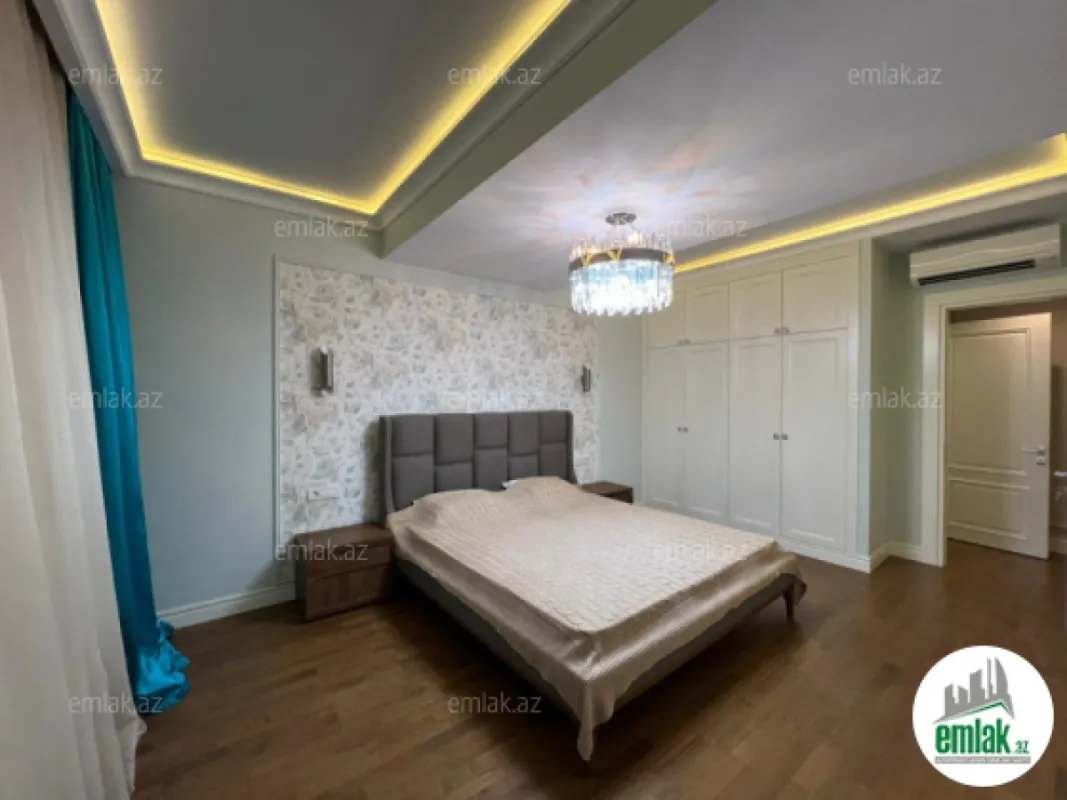 Satılır 4 otaqlı yeni tikili 258 m²