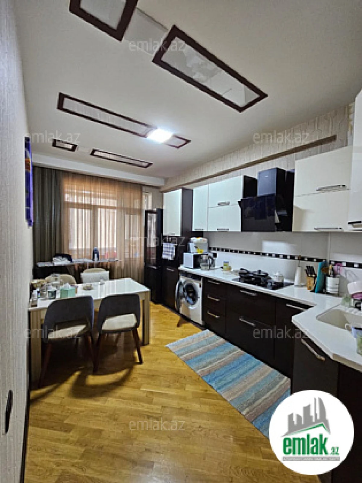 Satılır 3 otaqlı yeni tikili 85 m²