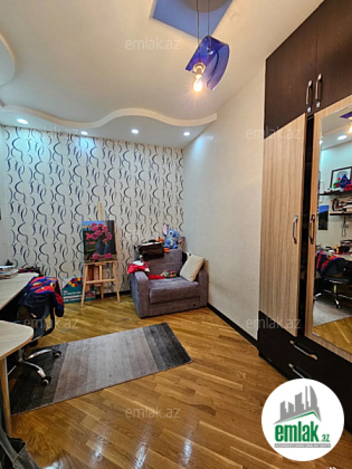 Satılır 3 otaqlı yeni tikili 85 m²