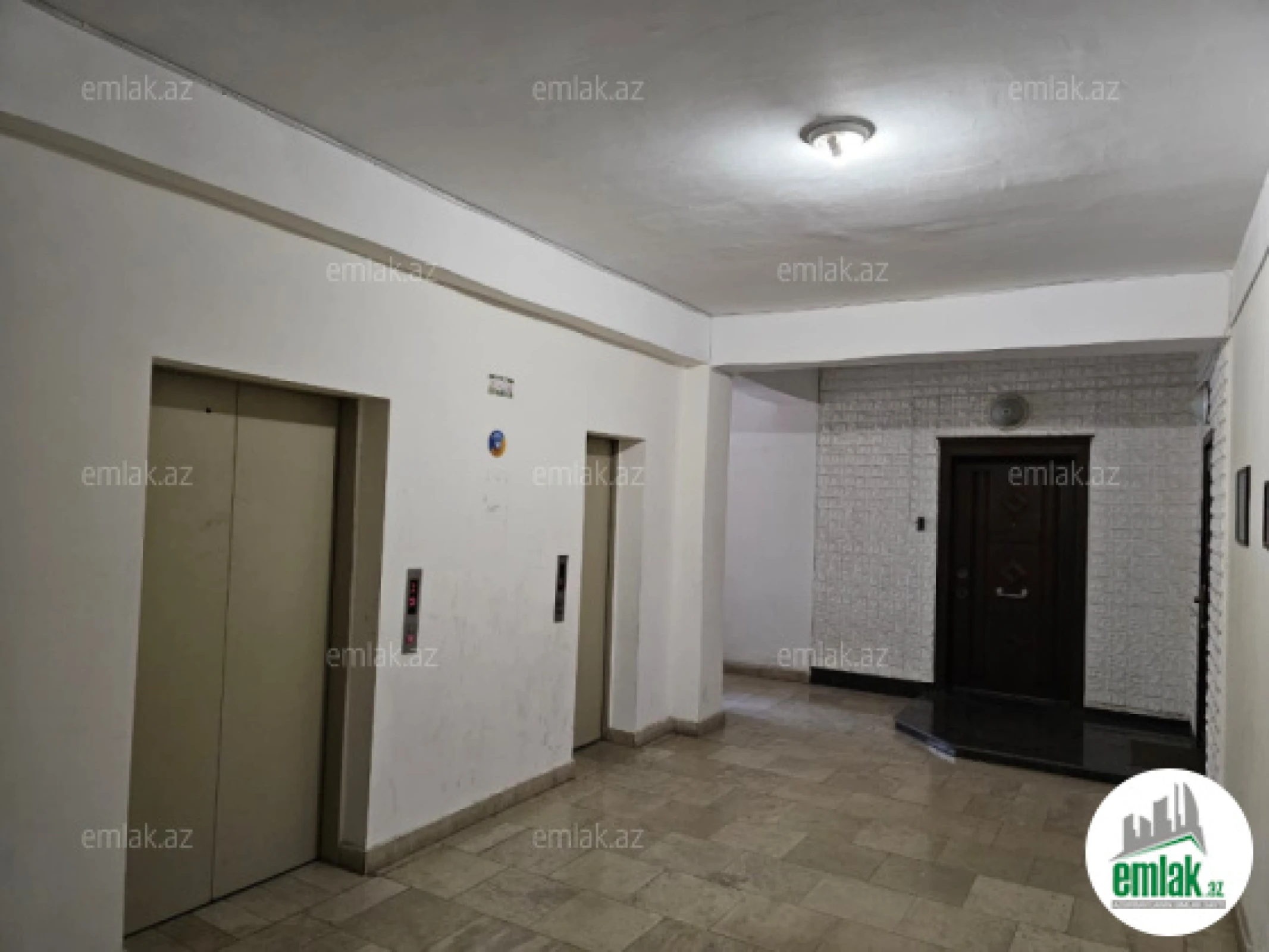 Satılır 3 otaqlı yeni tikili 85 m²