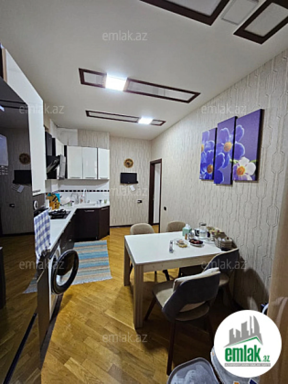 Satılır 3 otaqlı yeni tikili 85 m²