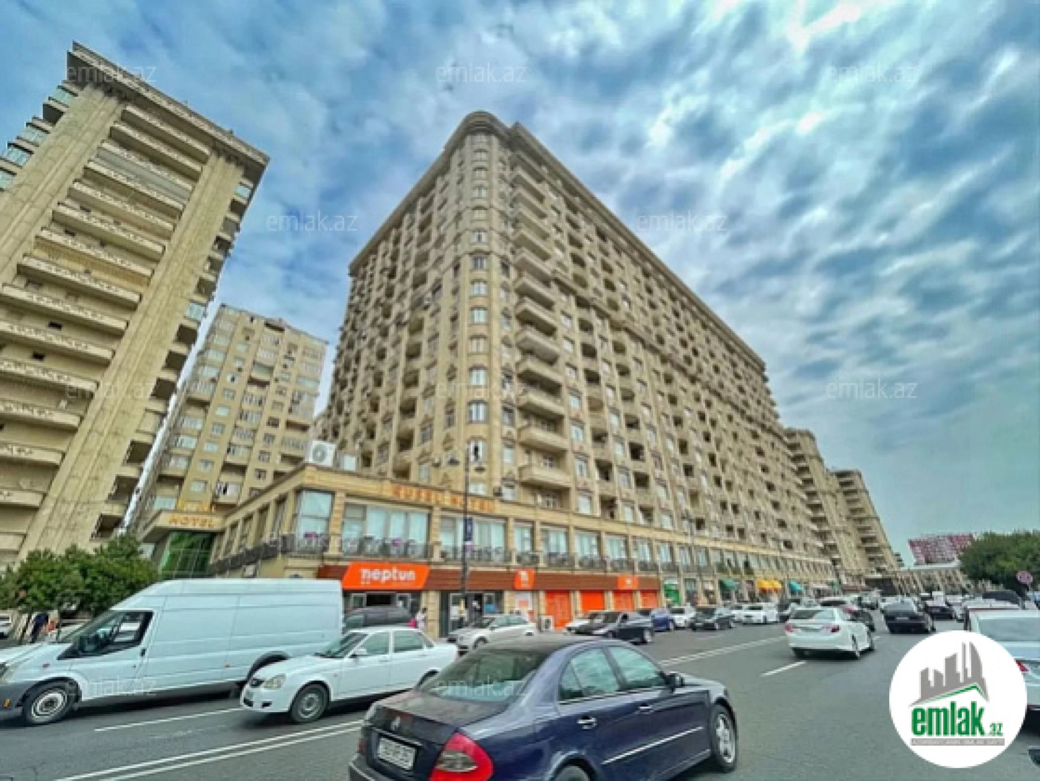 Satılır 3 otaqlı yeni tikili 85 m²