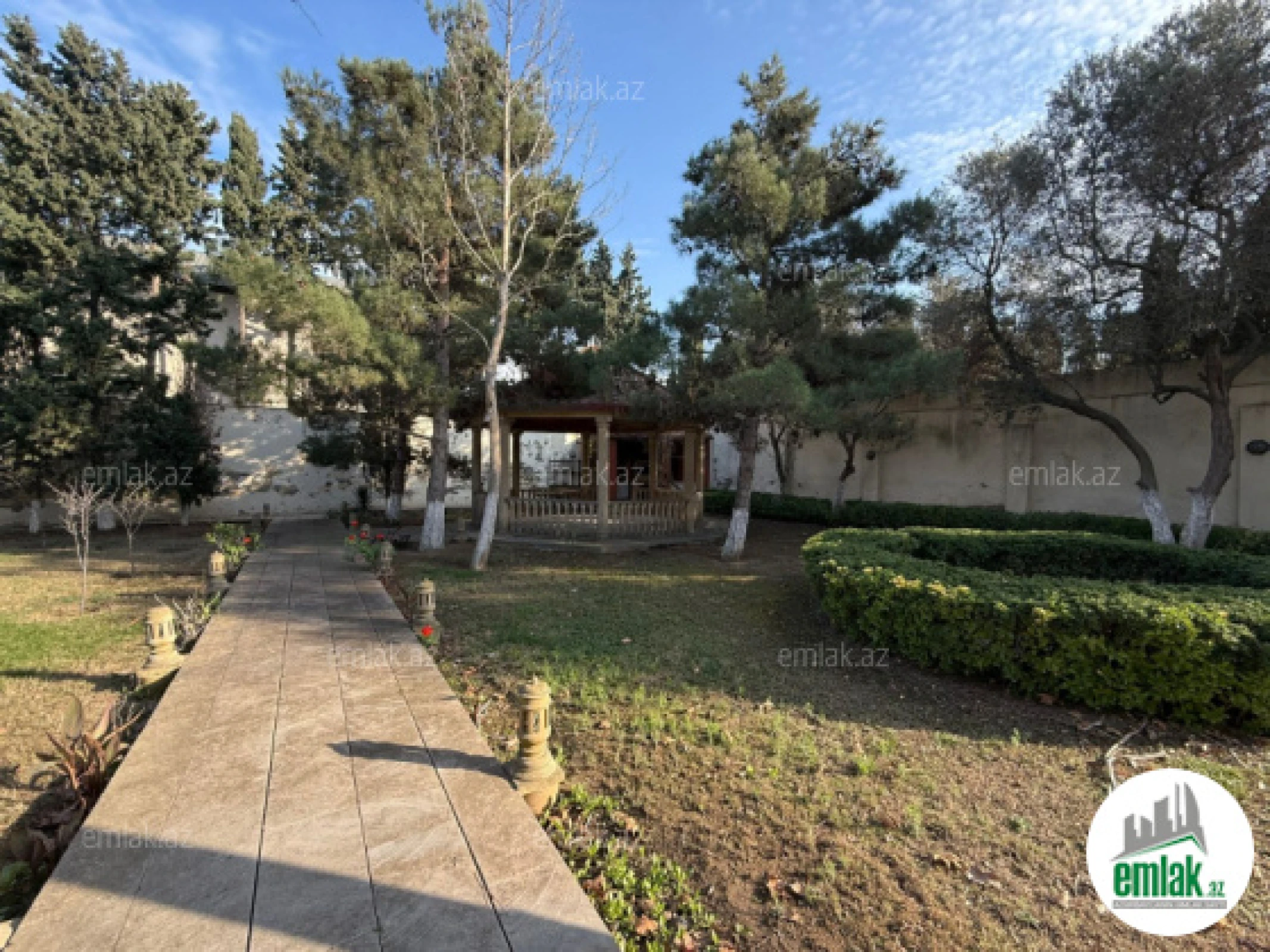 Satılır torpaq sahəsi 40 m²