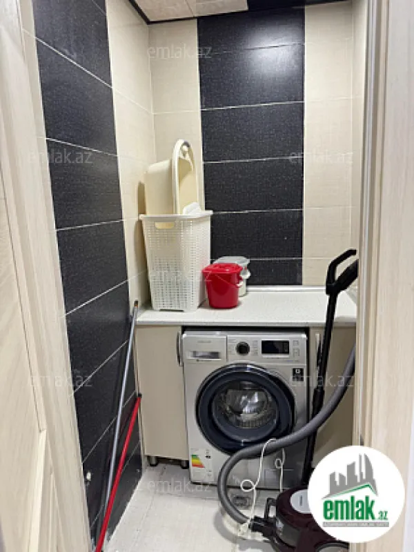 Satılır 3 otaqlı yeni tikili 130 m²