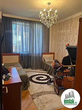 Satılır 3 otaqlı yeni tikili 156 m²