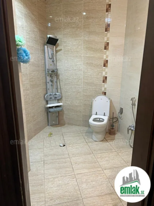 Satılır 3 otaqlı yeni tikili 156 m²