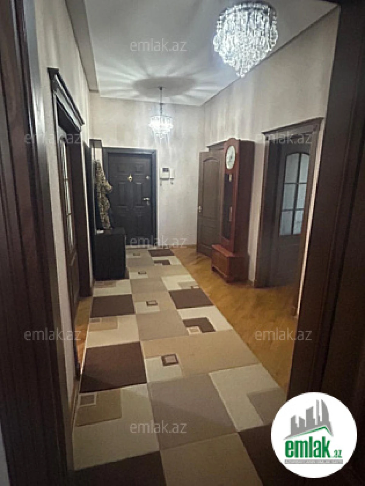 Satılır 3 otaqlı yeni tikili 156 m²