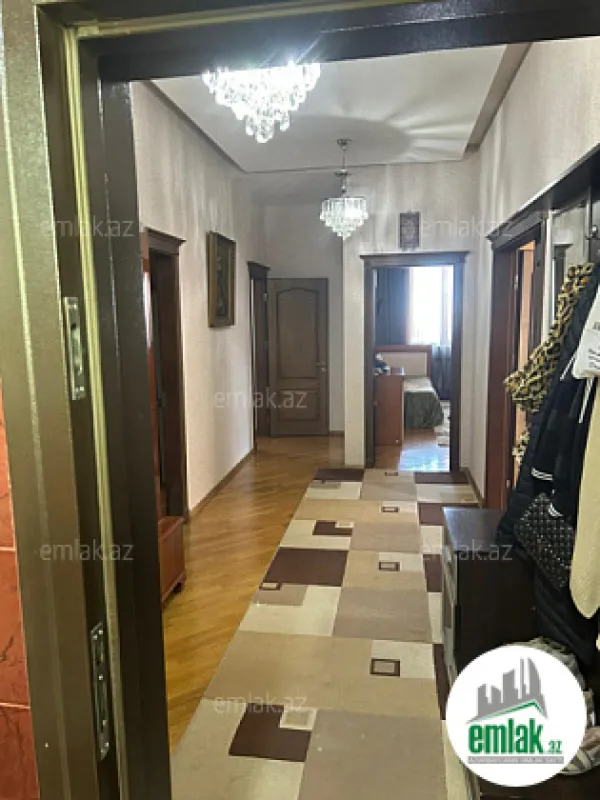 Satılır 3 otaqlı yeni tikili 156 m²