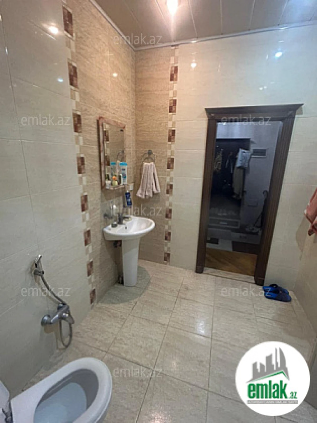 Satılır 3 otaqlı yeni tikili 156 m²