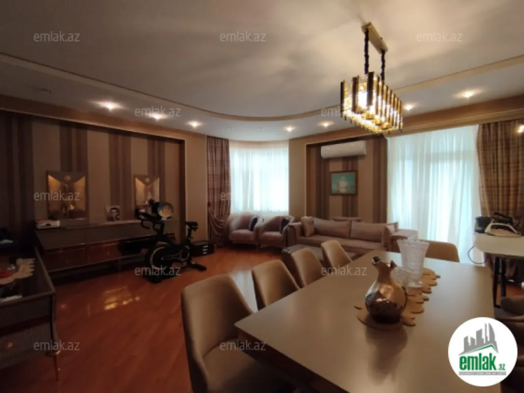 Satılır 4 otaqlı yeni tikili 175 m²