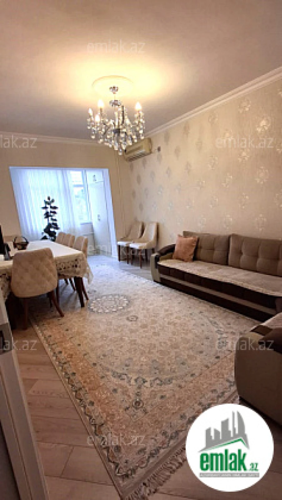 Satılır 3 otaqlı köhnə tikili 90 m²