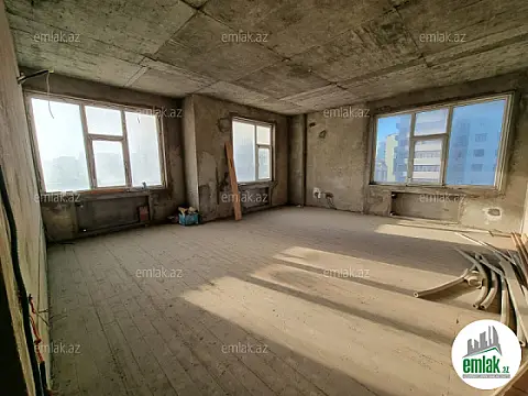 Satılır 4 otaqlı yeni tikili 182 m²